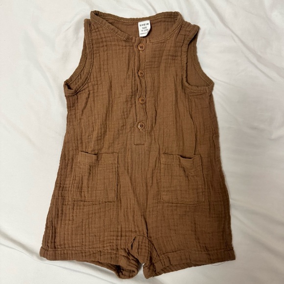 (9M) Oshkosh Carter’s SHEIN baby boy romper set bundle - Picture 5 of 7